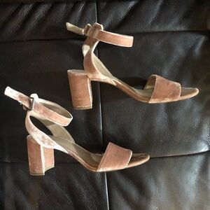 Madewell Claudia Velvet Block Heel Sandals